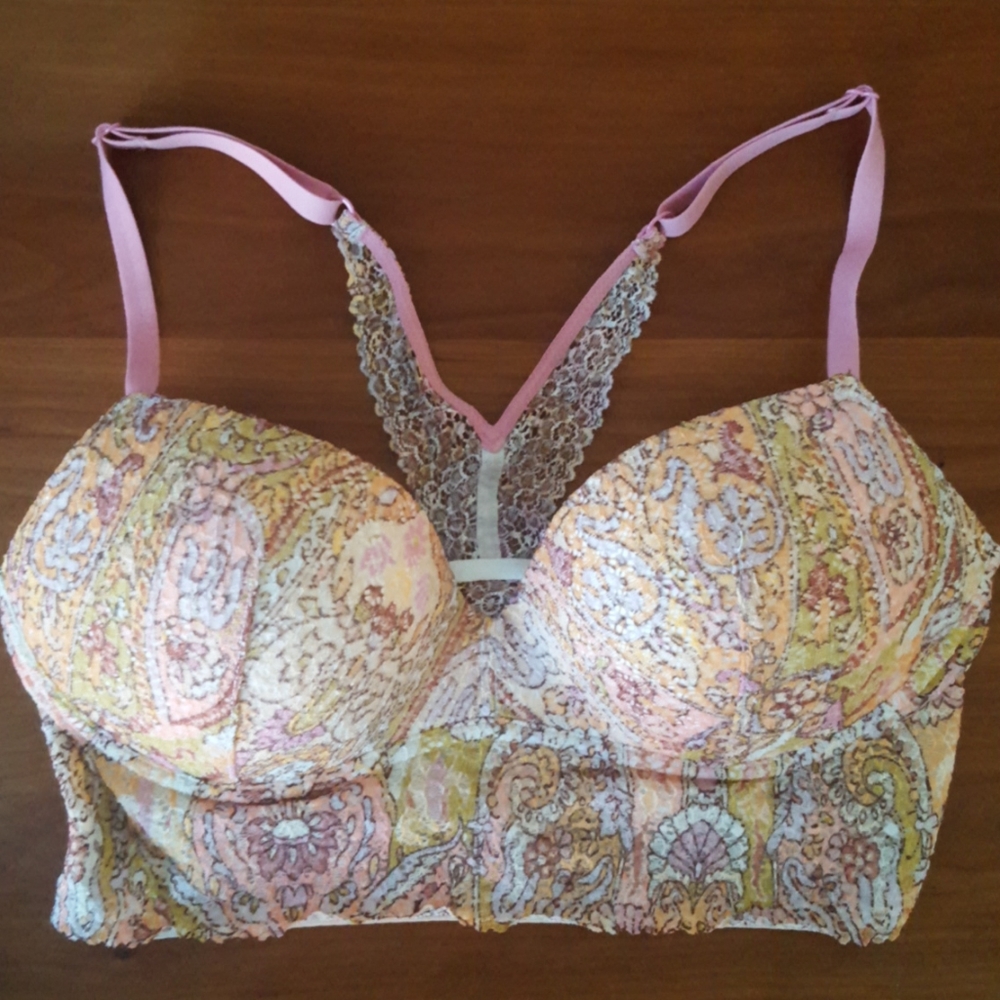 NWOT Body By Victoria Padded Racerback Bra